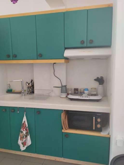 Apartment B3 - The Colorful One